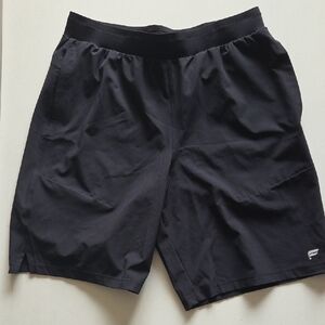 *NWT* Fabletics Fundamental II 9" Inseam Men's Shorts - Black, Size Medium